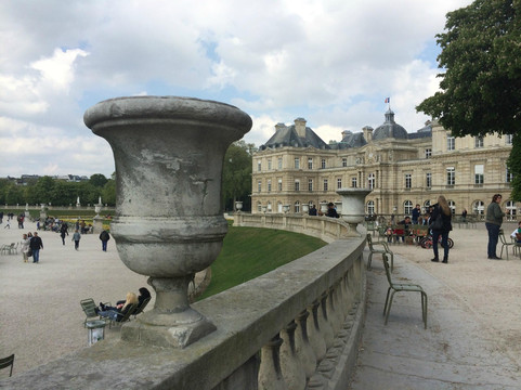 卢森堡宫-巴黎必去景点