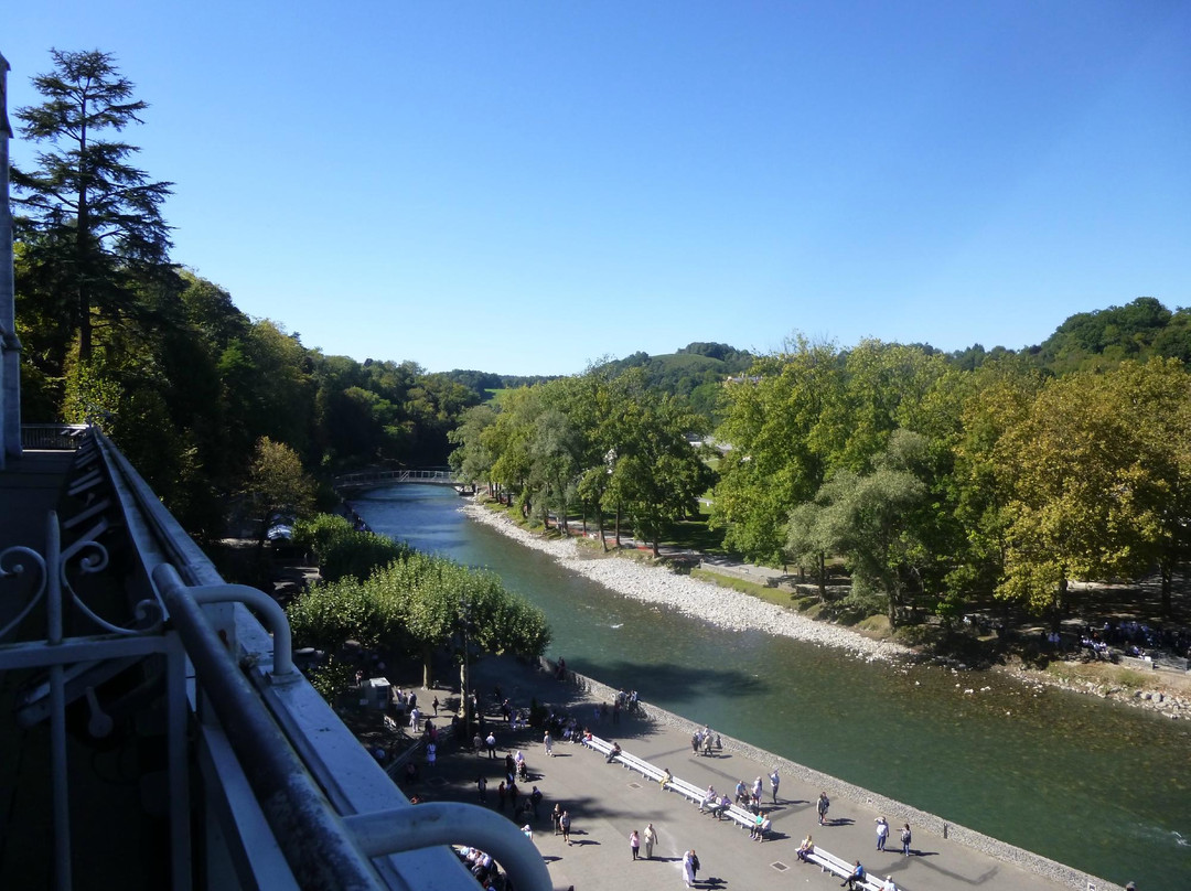 Grotte de Lourdes-Lixing-les-Rouhling必去景点