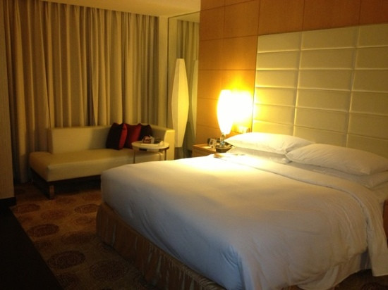 上海明捷万丽酒店主图