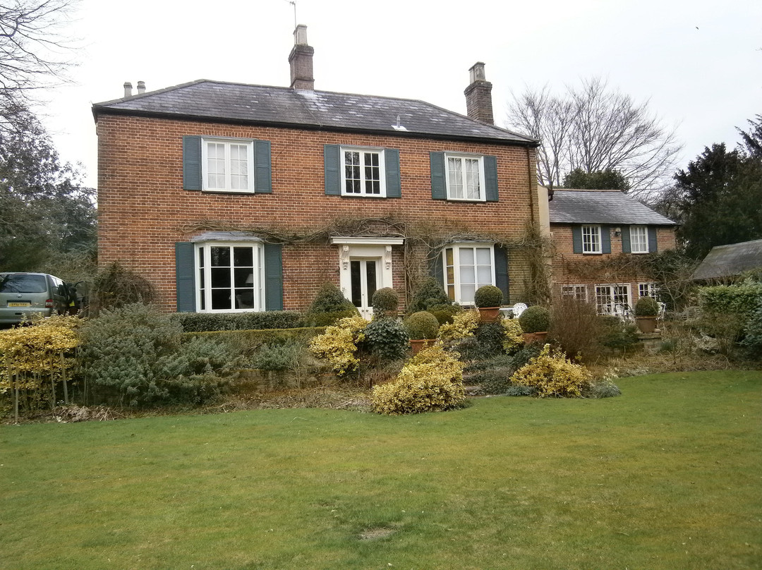 The Old Vicarage主图