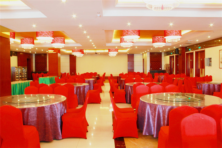 野生原度假村主图