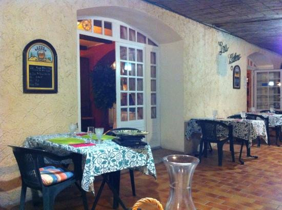 Venejan餐馆和美食-Auberge Lou Caleou