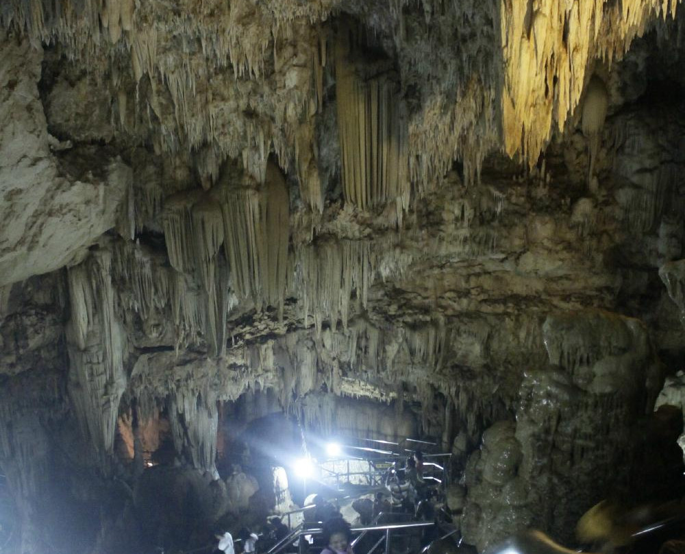Gong Cave景点图片