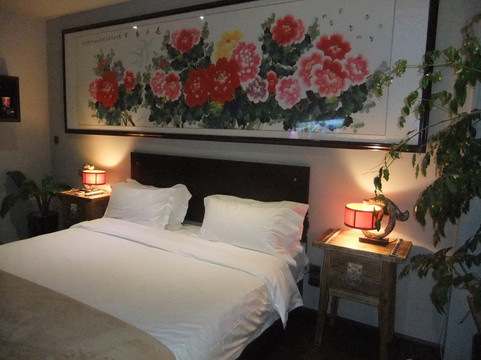 蝴蝶·牡丹亭国风雅宿（甲秀楼青云集市店）主图