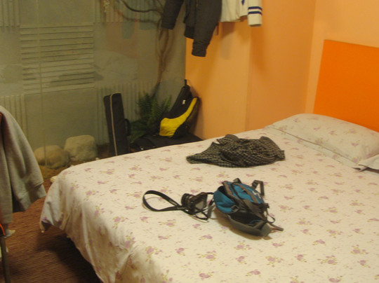 莫泰168(重庆上清寺牛角沱轻轨站店)主图