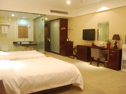 圣基大酒店（潍坊火车站泰华城店）主图