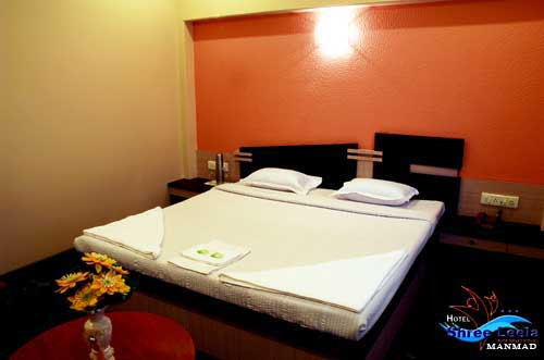 Dindori酒店住宿-Hotel Shree Leela International