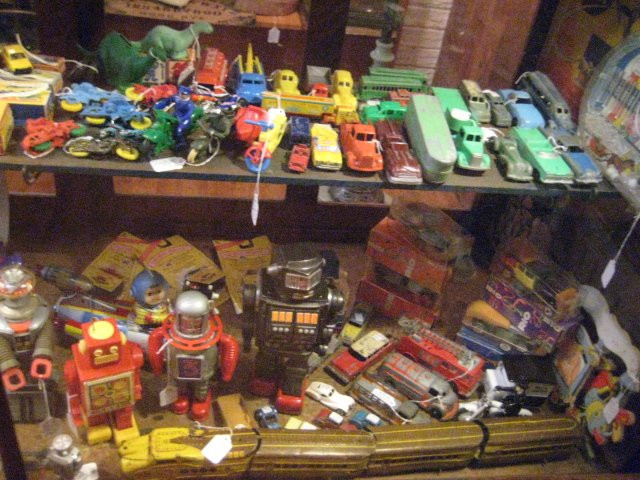 Wonderland Antiques-尤里卡斯普林斯必去景点