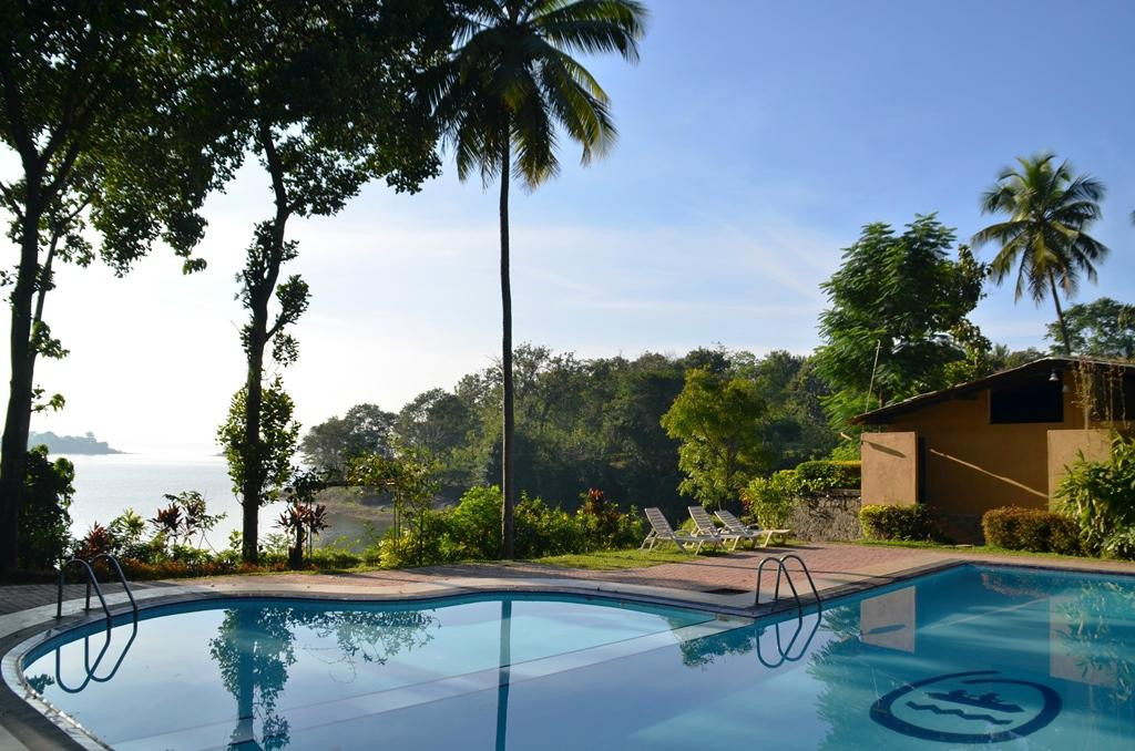 Oruthota Chalets