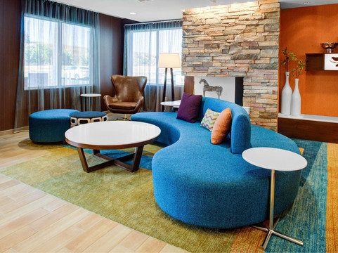 San Juan Bautista酒店住宿-Fairfield Inn & Suites Hollister