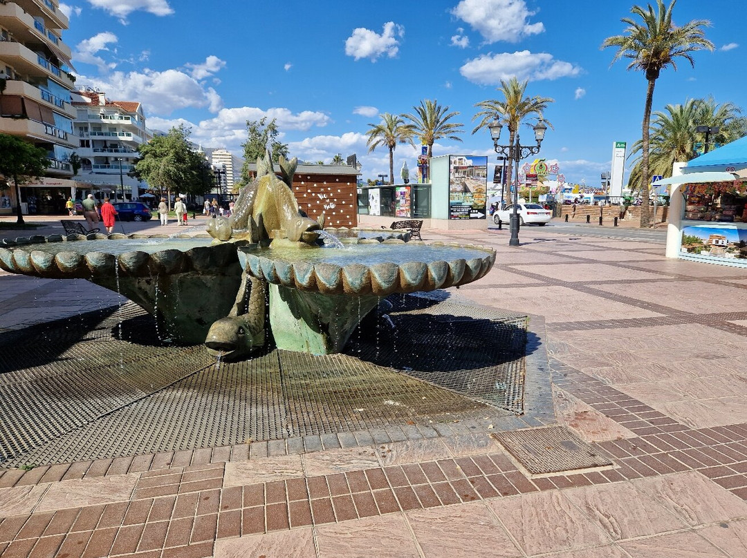 Fuente De Los Peces-福恩吉罗拉必去景点