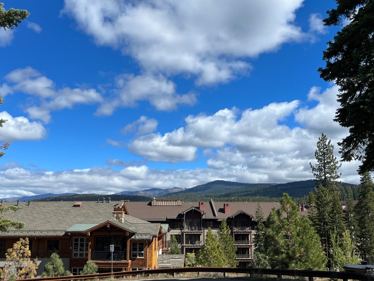 Catamount Lodge - Tahoe Mountain Lodging-酒店景观