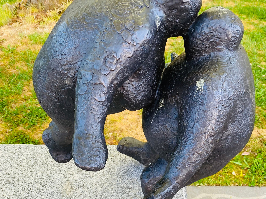 Snowy Valleys Sculpture Trail景点图片