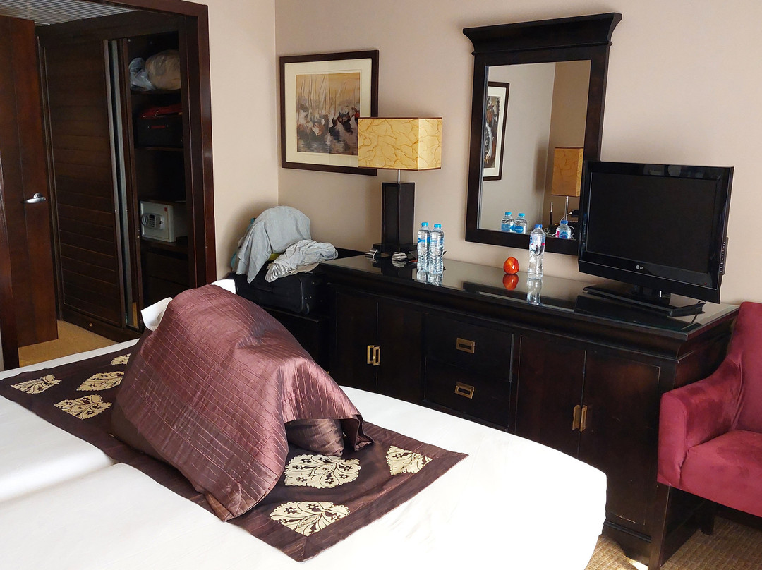 尼罗河谷餐馆和美食-Omar El Khayam