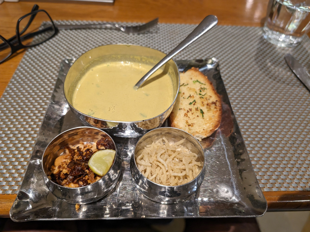 The Beacon Hotel, Vadodara主图