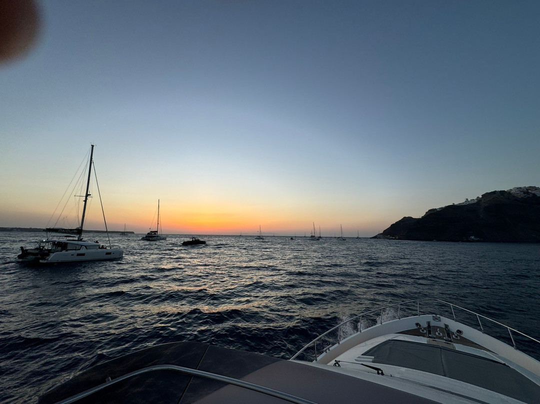 Santorini Yacht Cruises-维查德必去景点