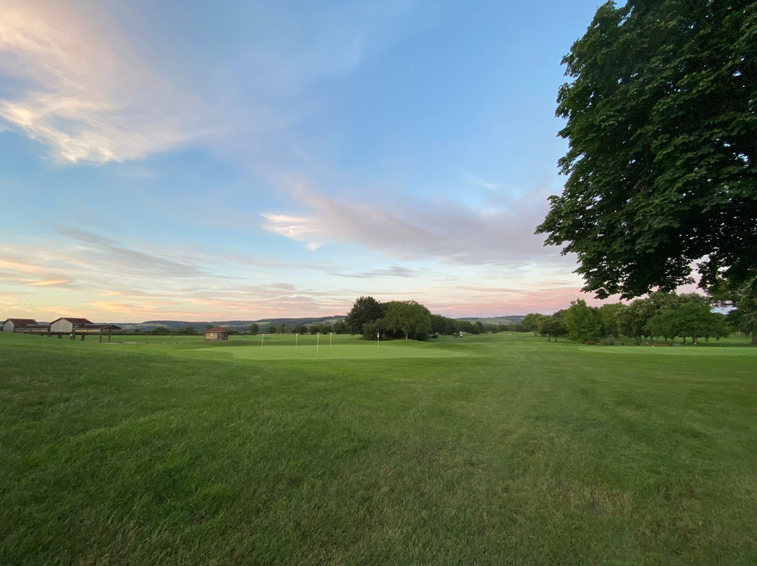 Exclusiv Golf Chateau de Chailly-Chailly-sur-Armancon必去景点