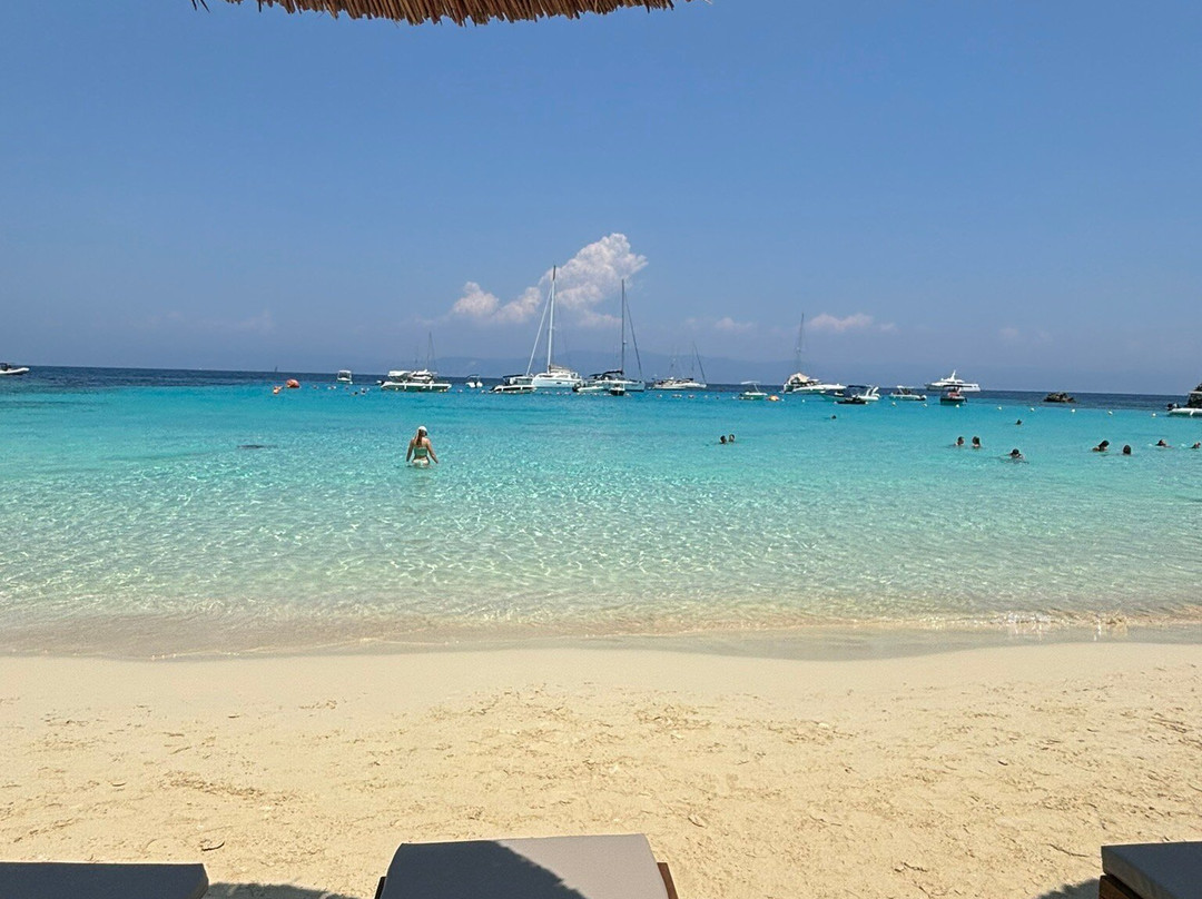 Paralia Vrika-Antipaxos必去景点