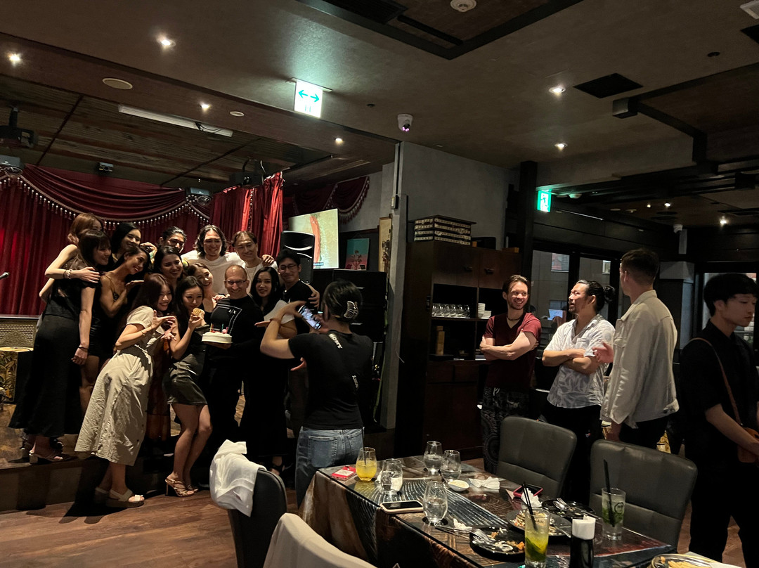 スフィンクス 飯田橋アイガーデンテラス店