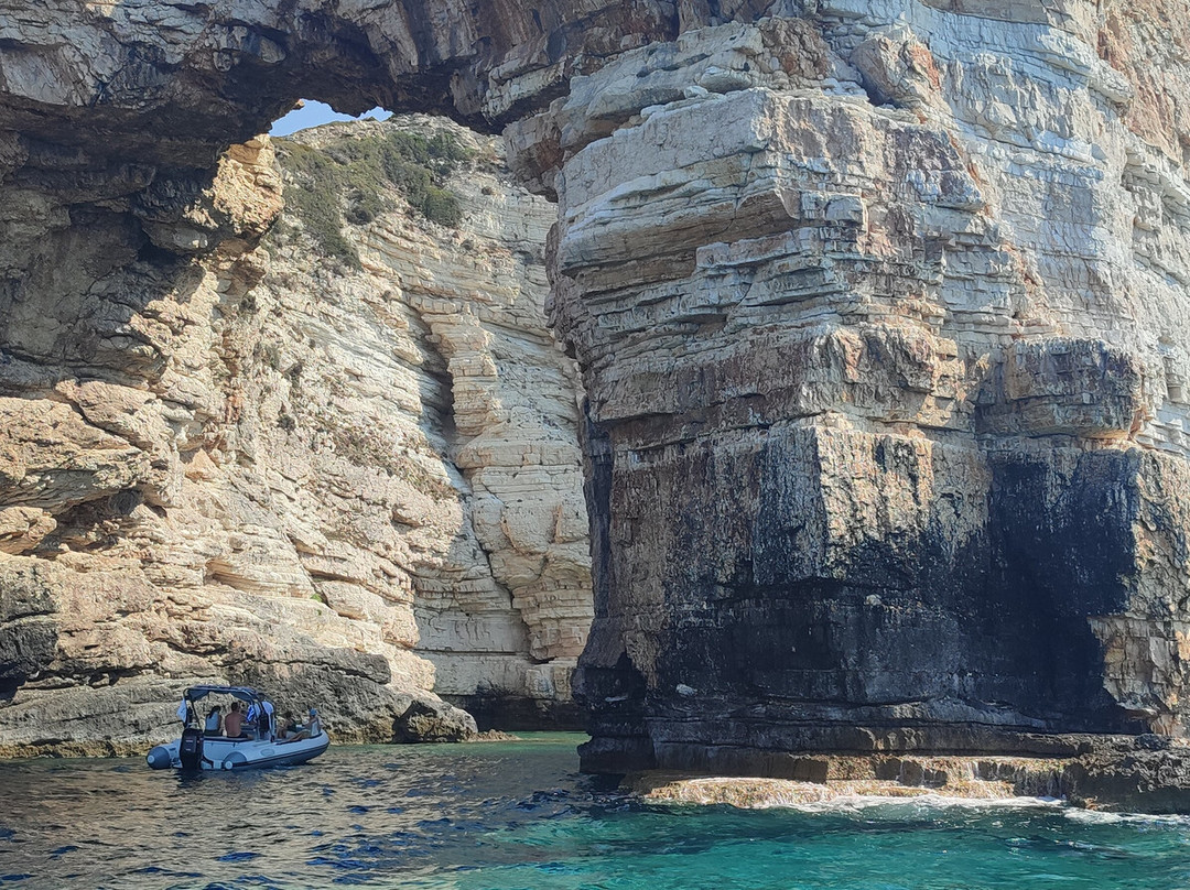 Glass Bottom Boat Poseidon Day Trips-赫索尼索斯必去景点