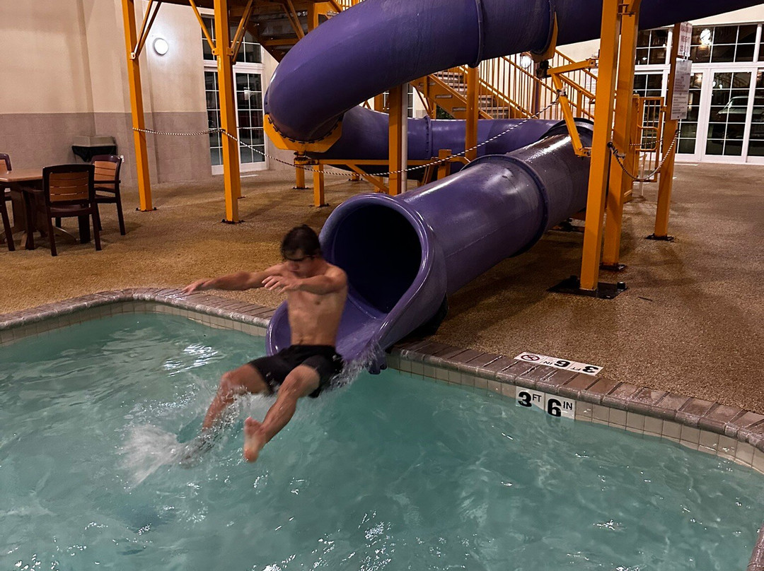 舒尔维尔江山旅馆&套房酒店主图