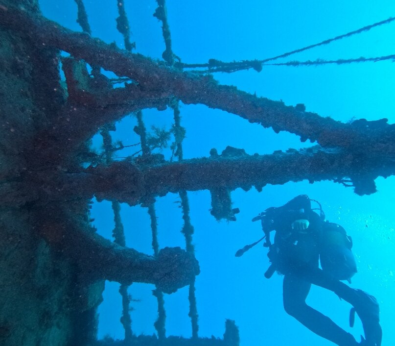 Oazi Blu-夫罗勒必去景点