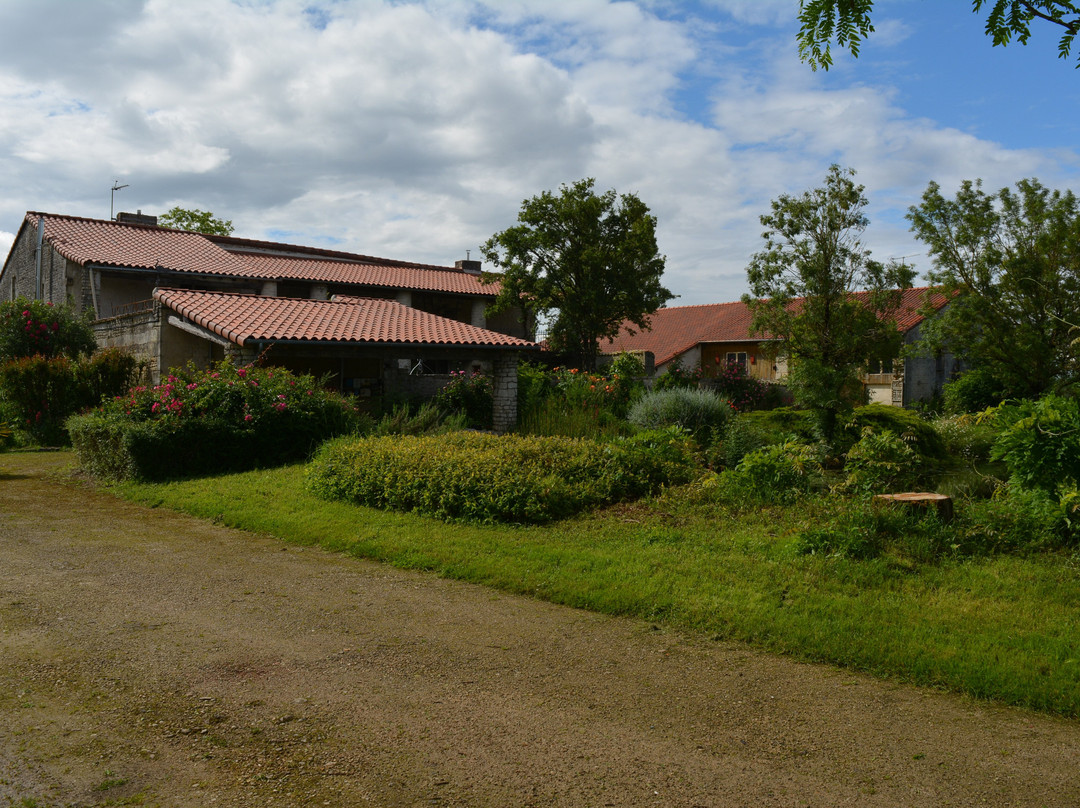 Les Chambres Du Hameau De Sainte Mégrine主图
