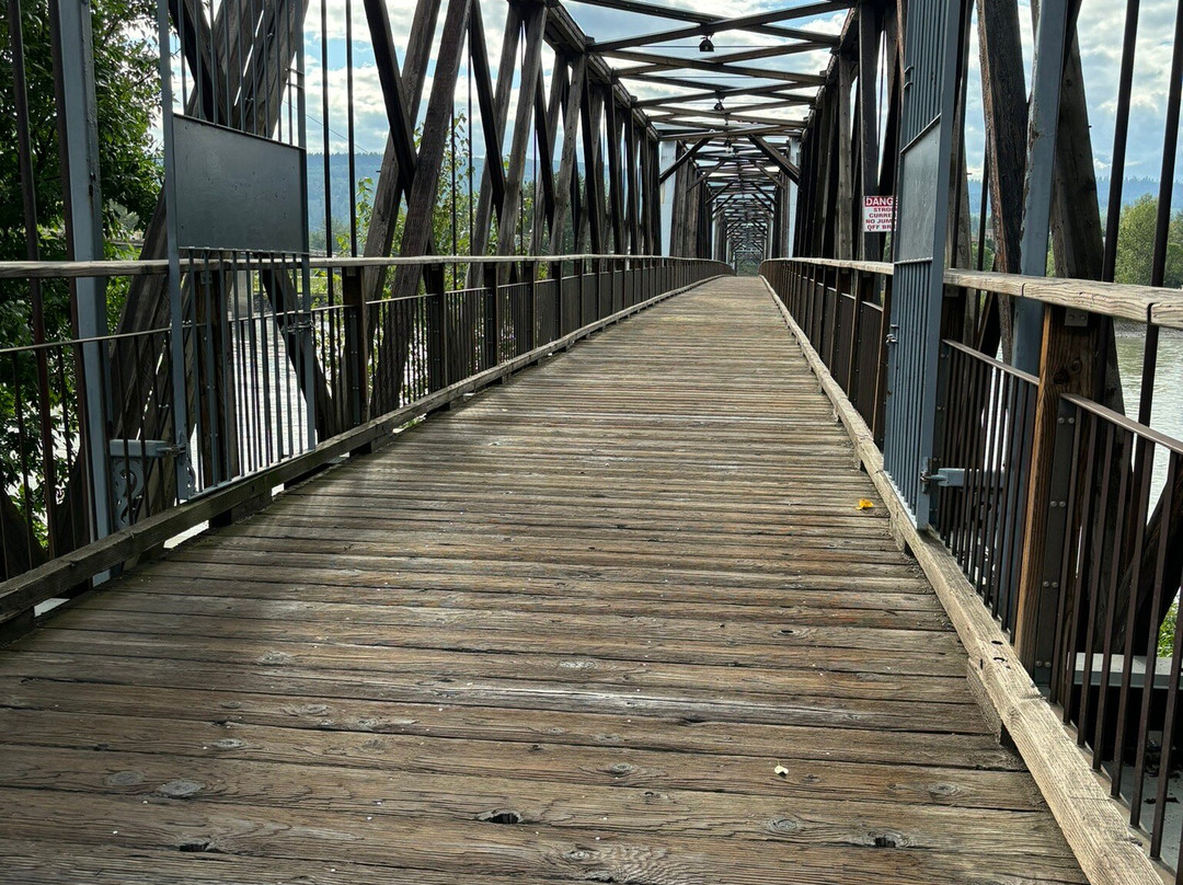 Tower Inn & Suites主图