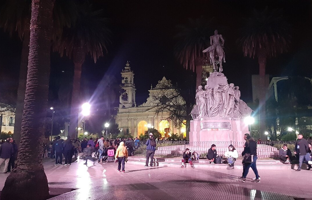 Plaza 9 de Julio景点图片