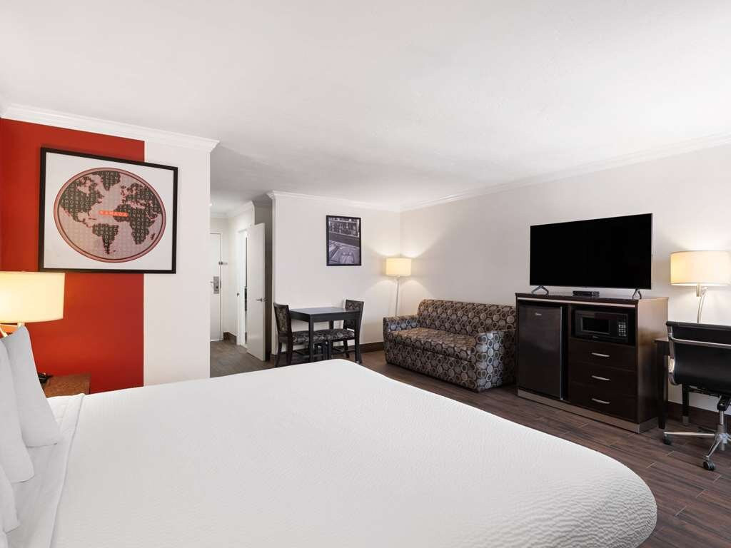 Ramada by Wyndham San Diego Poway Miramar主图