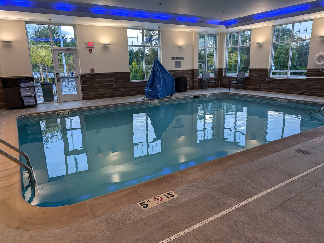 Fairfield by Marriott Inn & Suites South Kingstown Newport Area主图