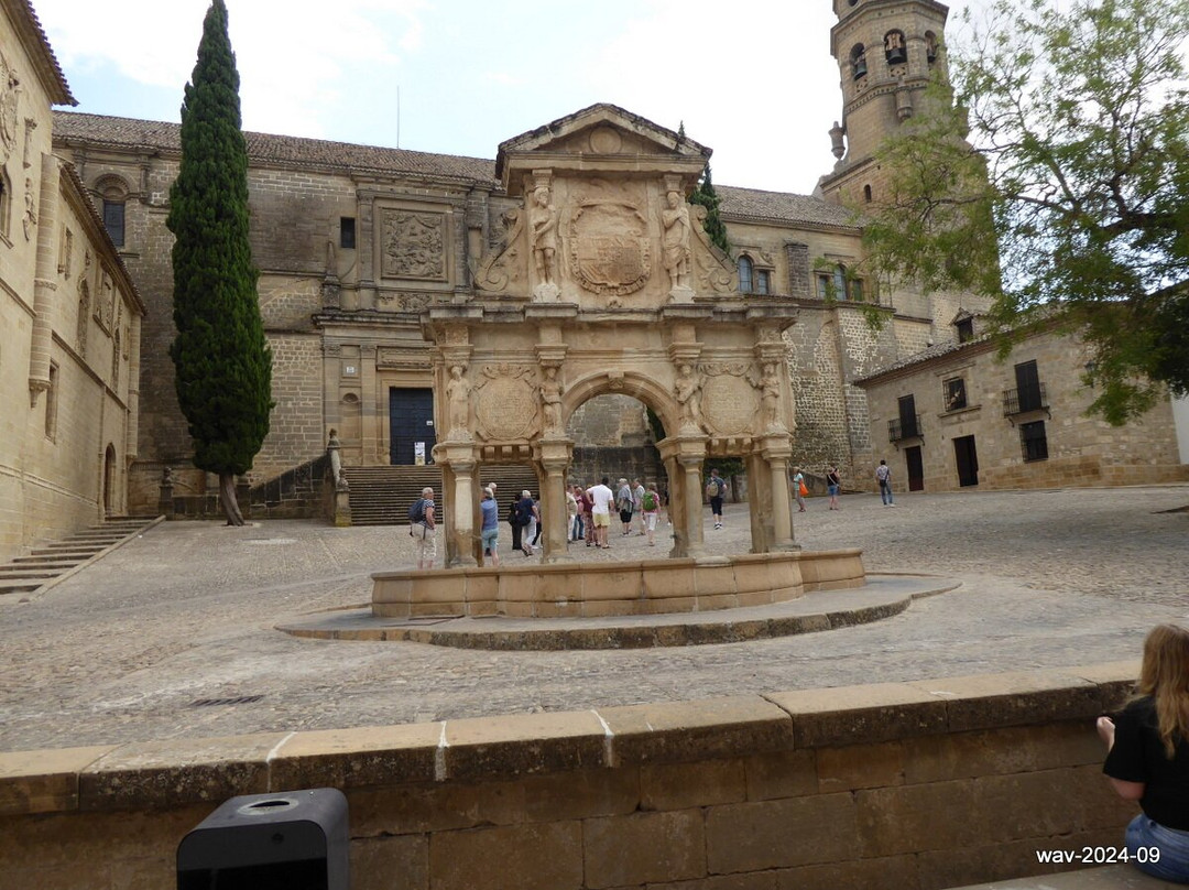 Fuente de Santa Maria景点图片