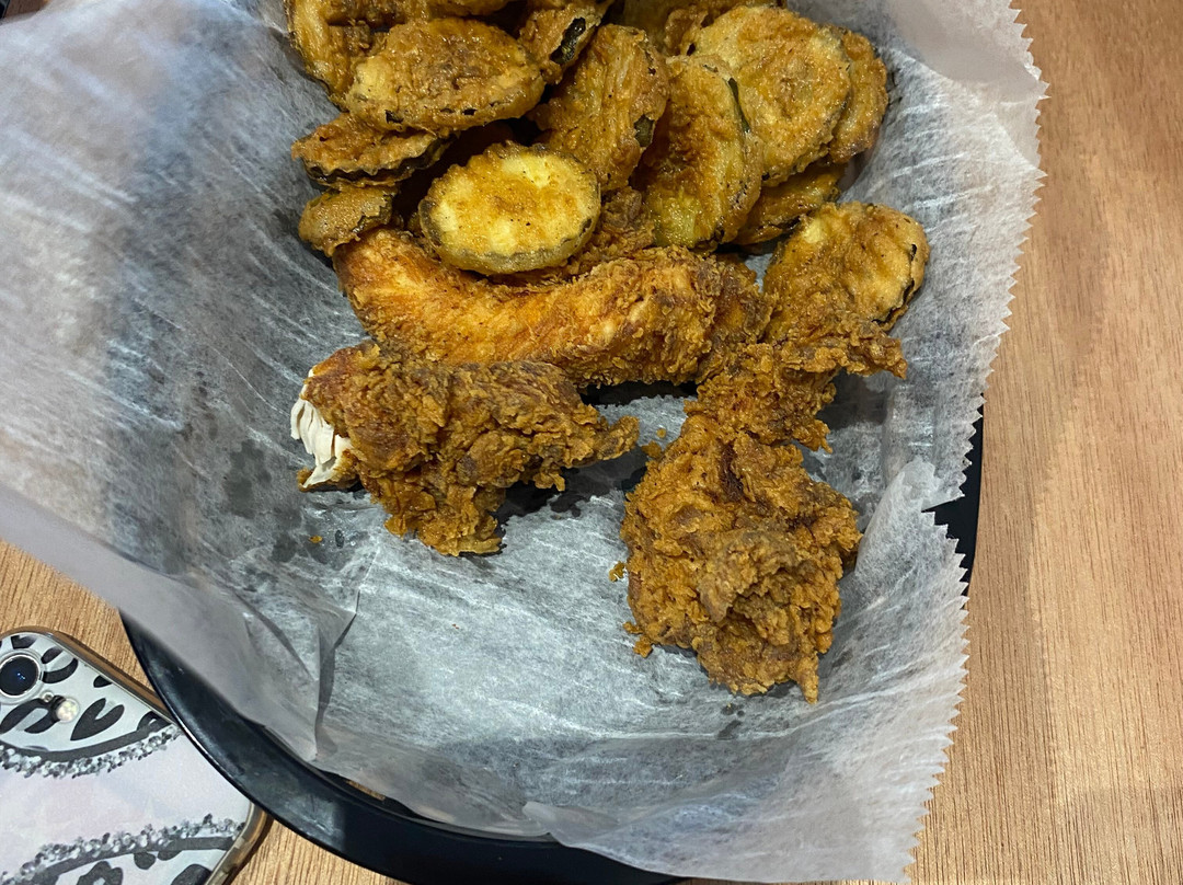 Chaney's Dairy Barn-鲍灵格林必去景点