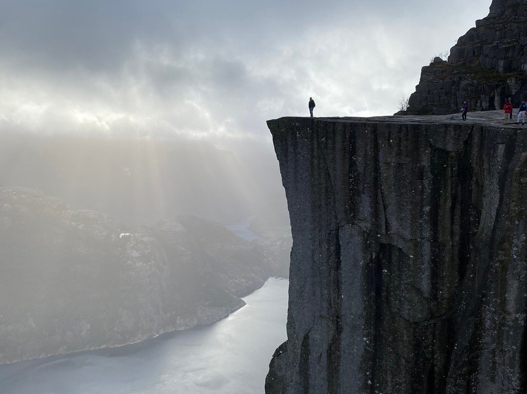 Explore Lysefjorden景点图片