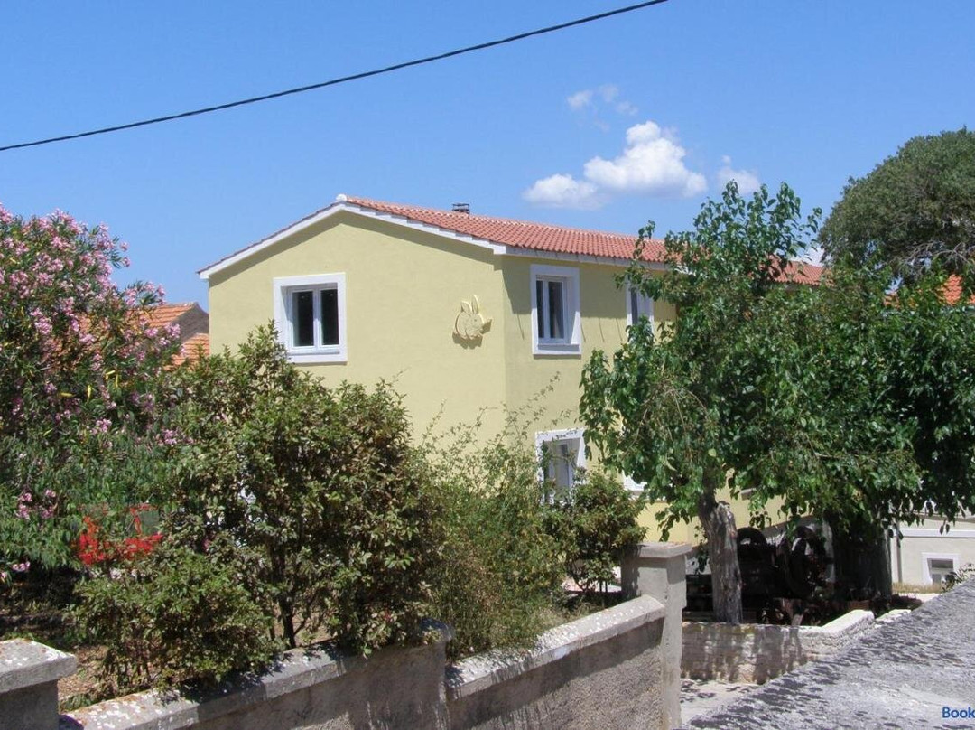 Apartments Buturić