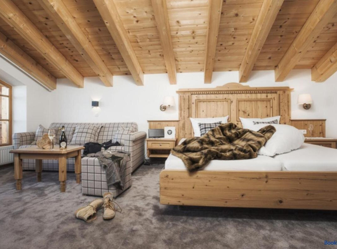 Zellberg酒店住宿-Kristallhütte