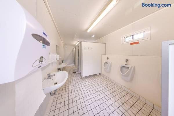 胡恩斯登露营酒店