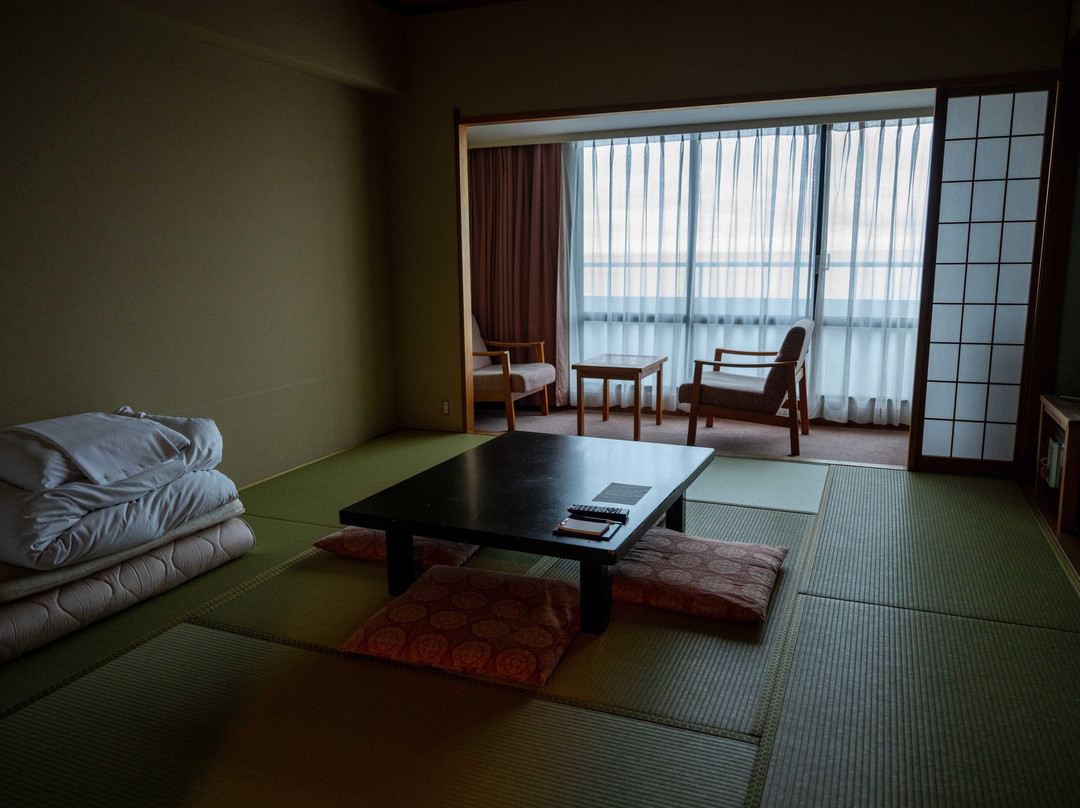 土佐皇家酒店主图