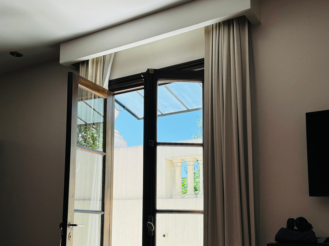 白玉兰精品酒店主图