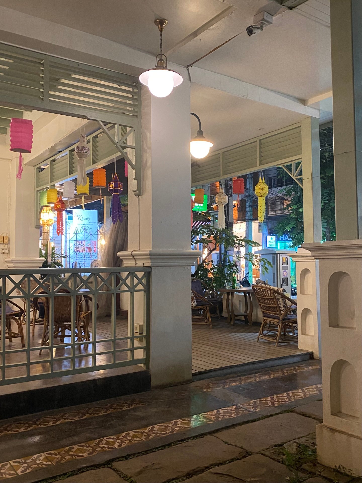 多占巴别墅旅馆-官方