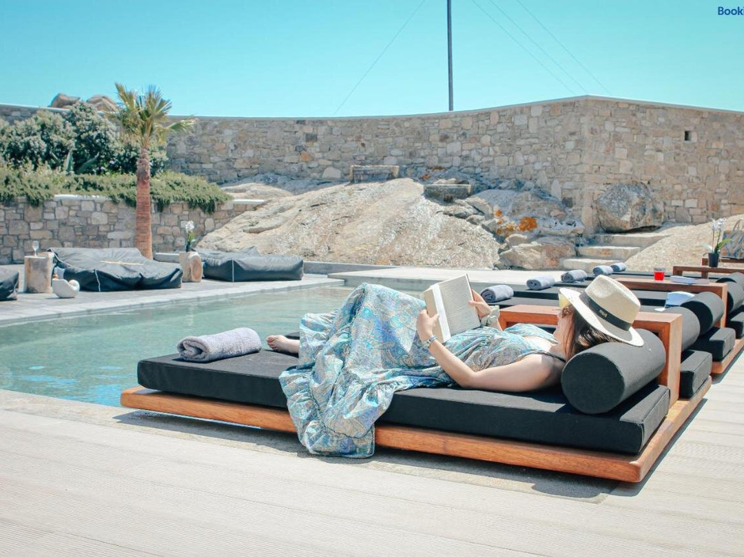 Granite Village Mykonos