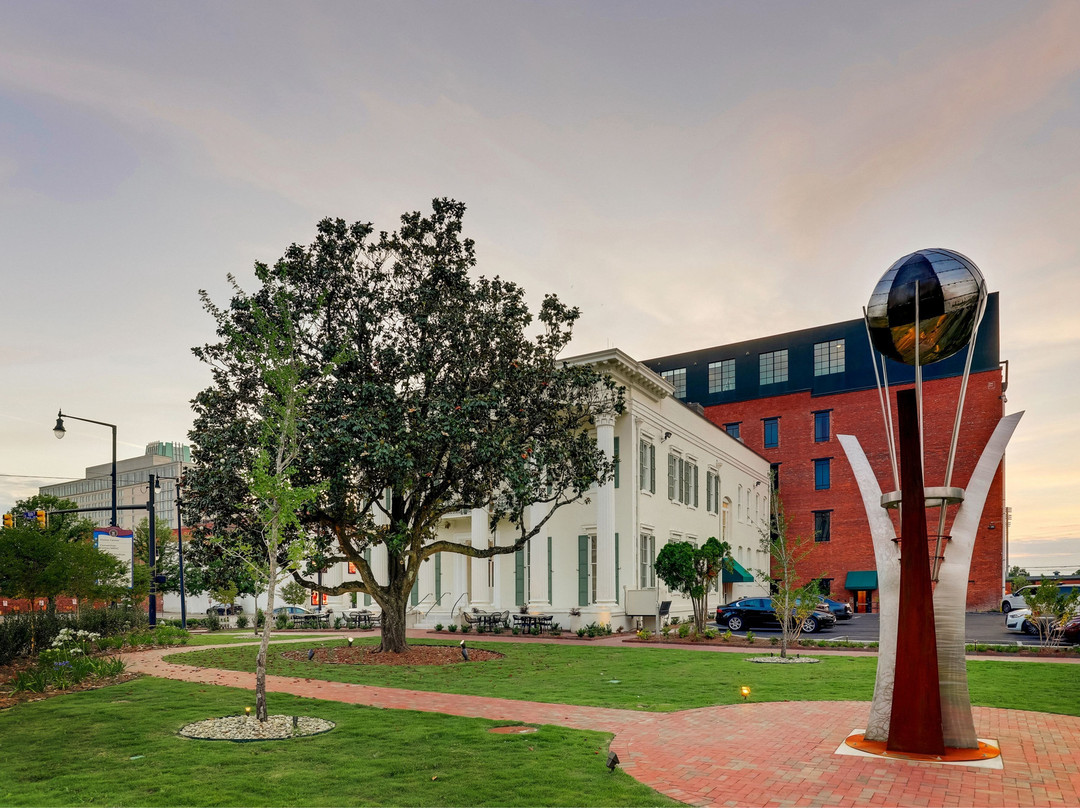 Trilogy Hotel Montgomery, Autograph Collection