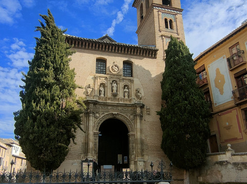 Roberto el Guía-格拉纳达必去景点