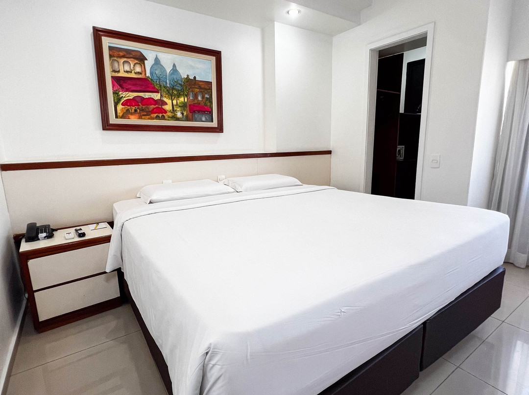 Royal Center Hotel主图