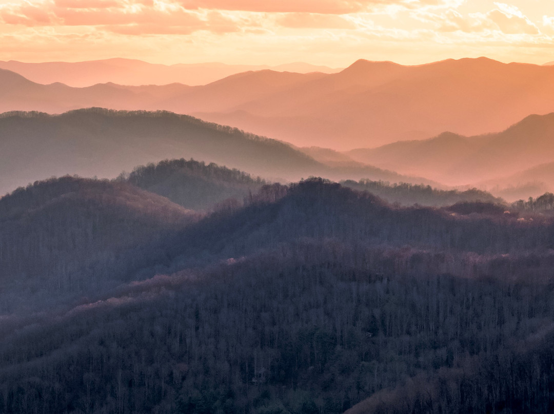Mountain Lore Tours-Whittier必去景点