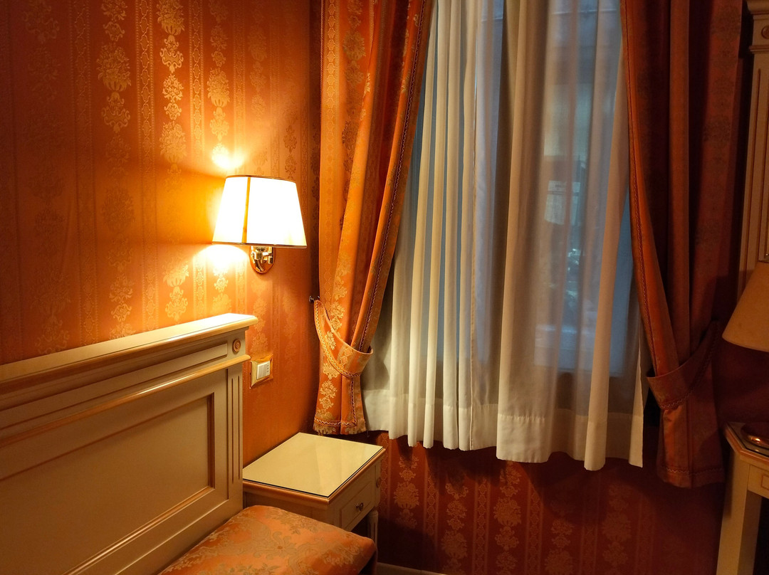 兰特纳迪马可波罗酒店主图