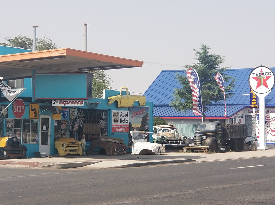 Route 66 Road Relics-塞利格曼必去景点