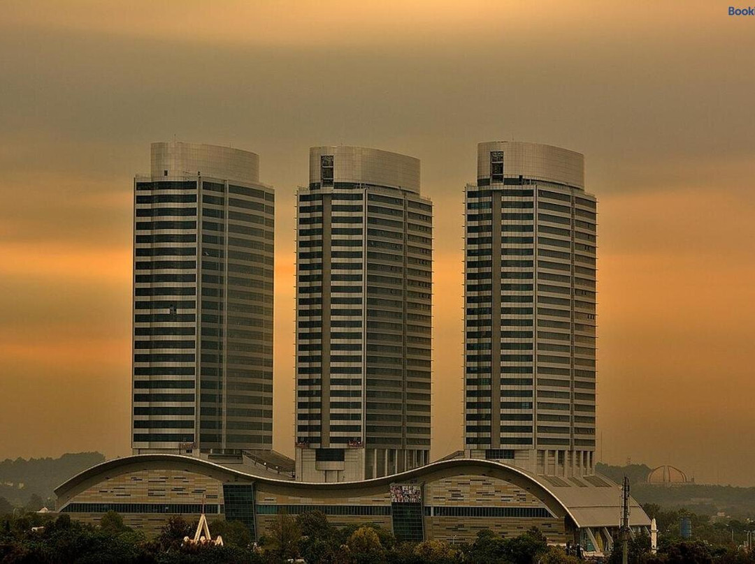 Movenpick Hotel Centaurus Islamabad