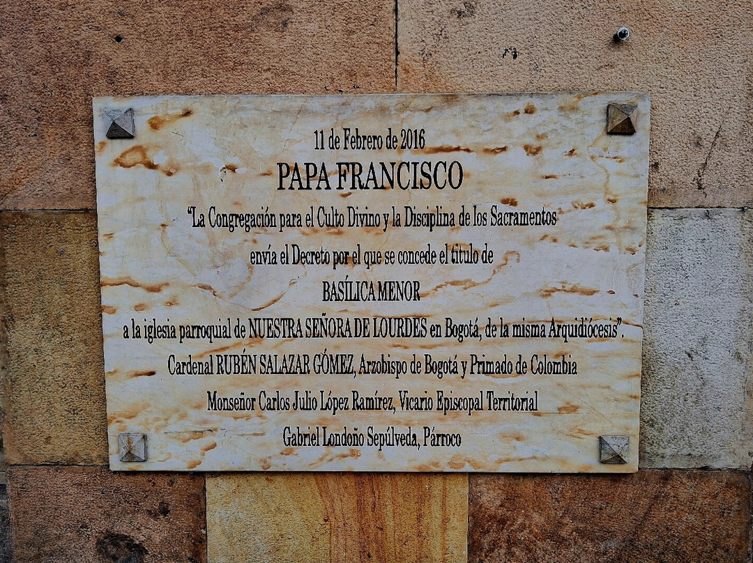 Iglesia Nuestra Senora de Lourdes-波哥大必去景点