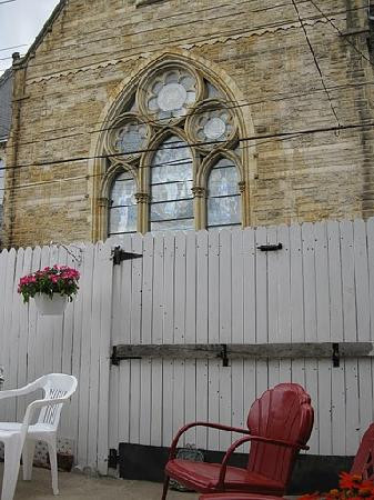 D'Michelles Victorian Inn主图
